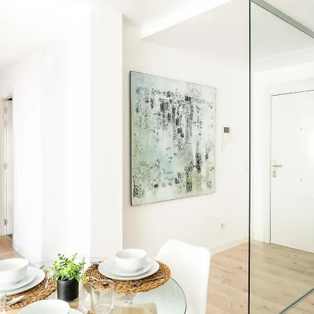 Homeforguest Abora With Pool And Garage Apartamento